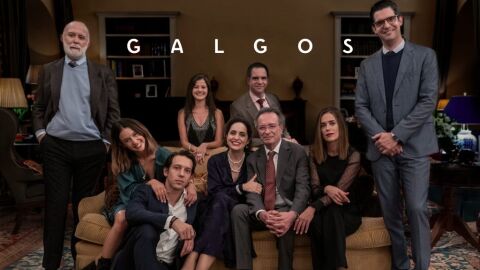 Fotograf&iacute;a con los actores de Galgos.