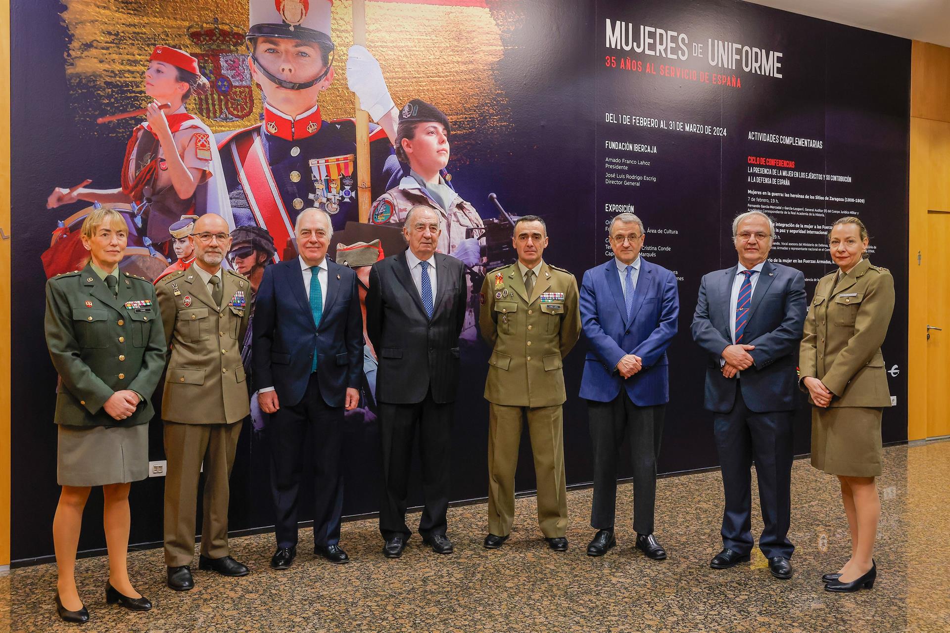 Inaugurada en Zaragoza una exposición sobre las mujeres en el Ejército Inaugurada en Zaragoza una exposición sobre las mujeres en el Ejército