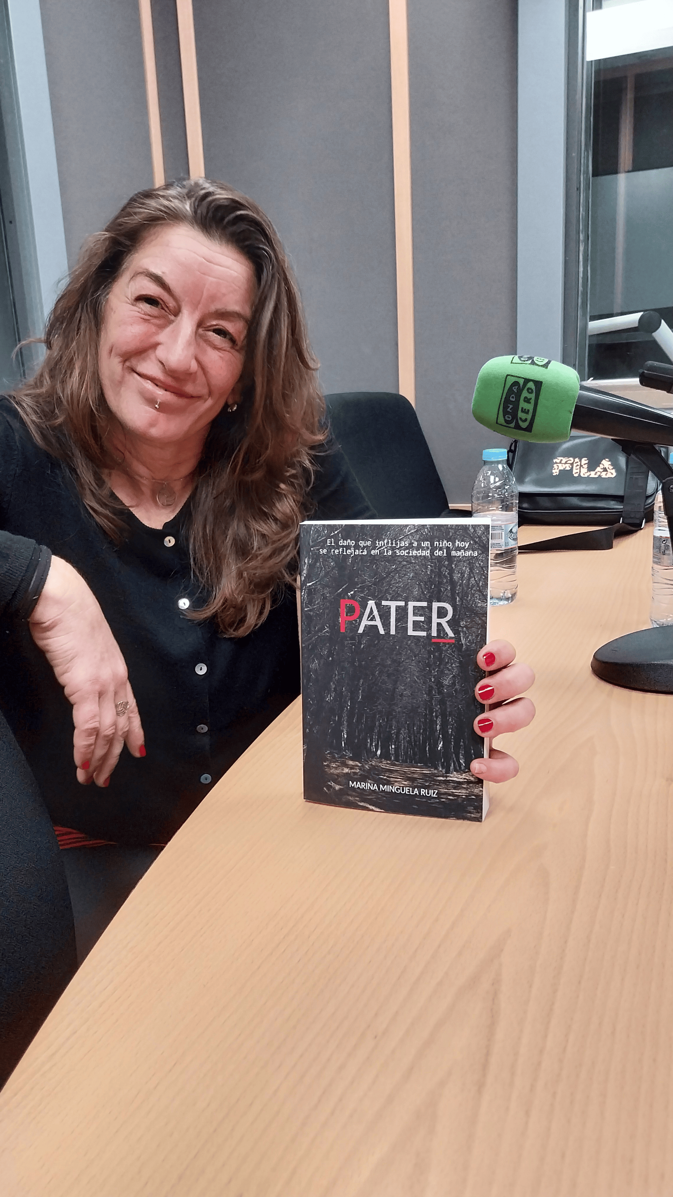 La escritora malagueña Marina Minguela presenta su libro "Pater" La escritora malagueña Marina Minguela presenta su libro "Pater"