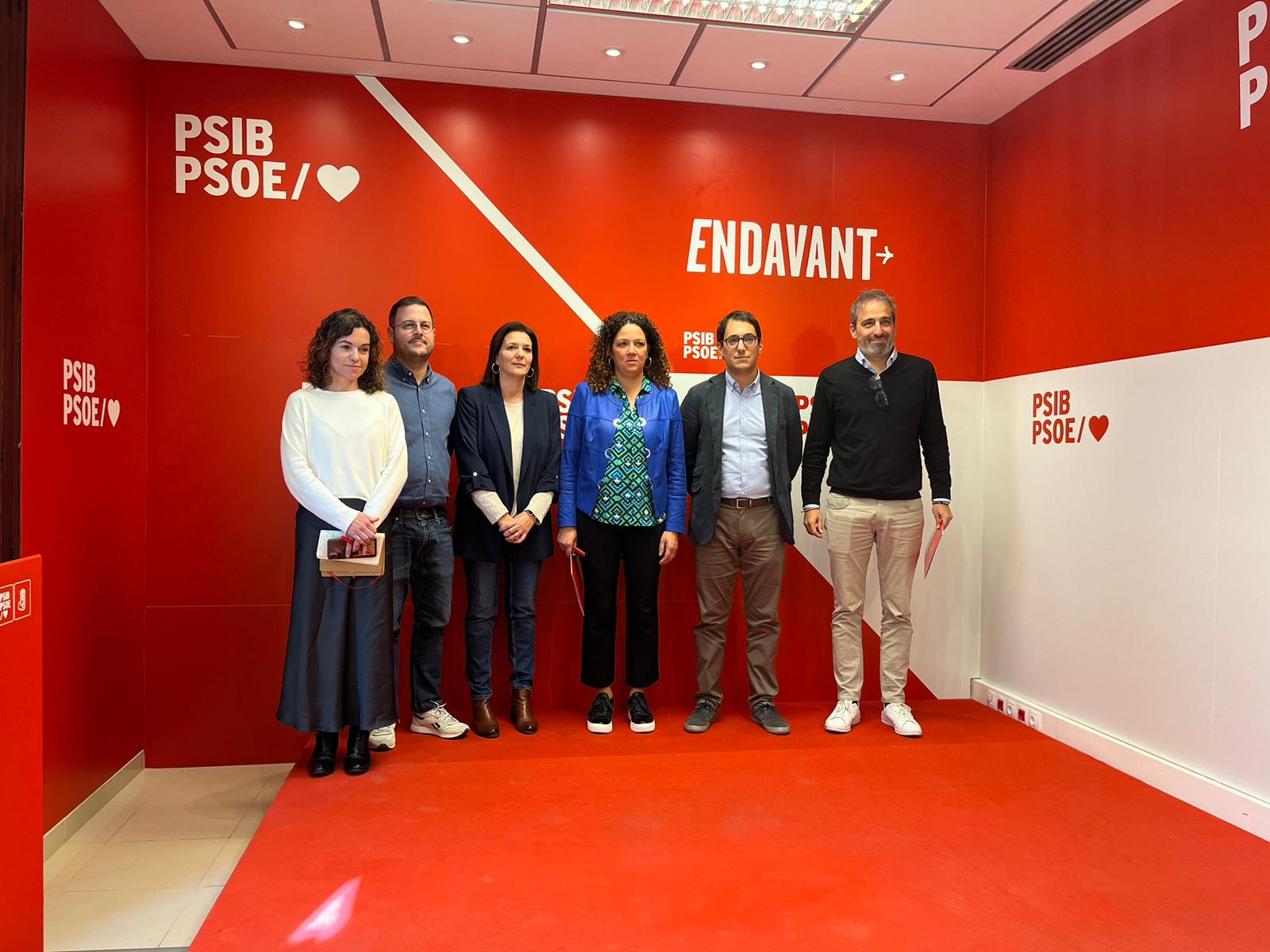 El PSIB presentará mociones contra el transfuguismo en los Consells y en los Ayuntamientos de Baleares El PSIB presentará mociones contra el transfuguismo en los Consells y en los Ayuntamientos de Baleares