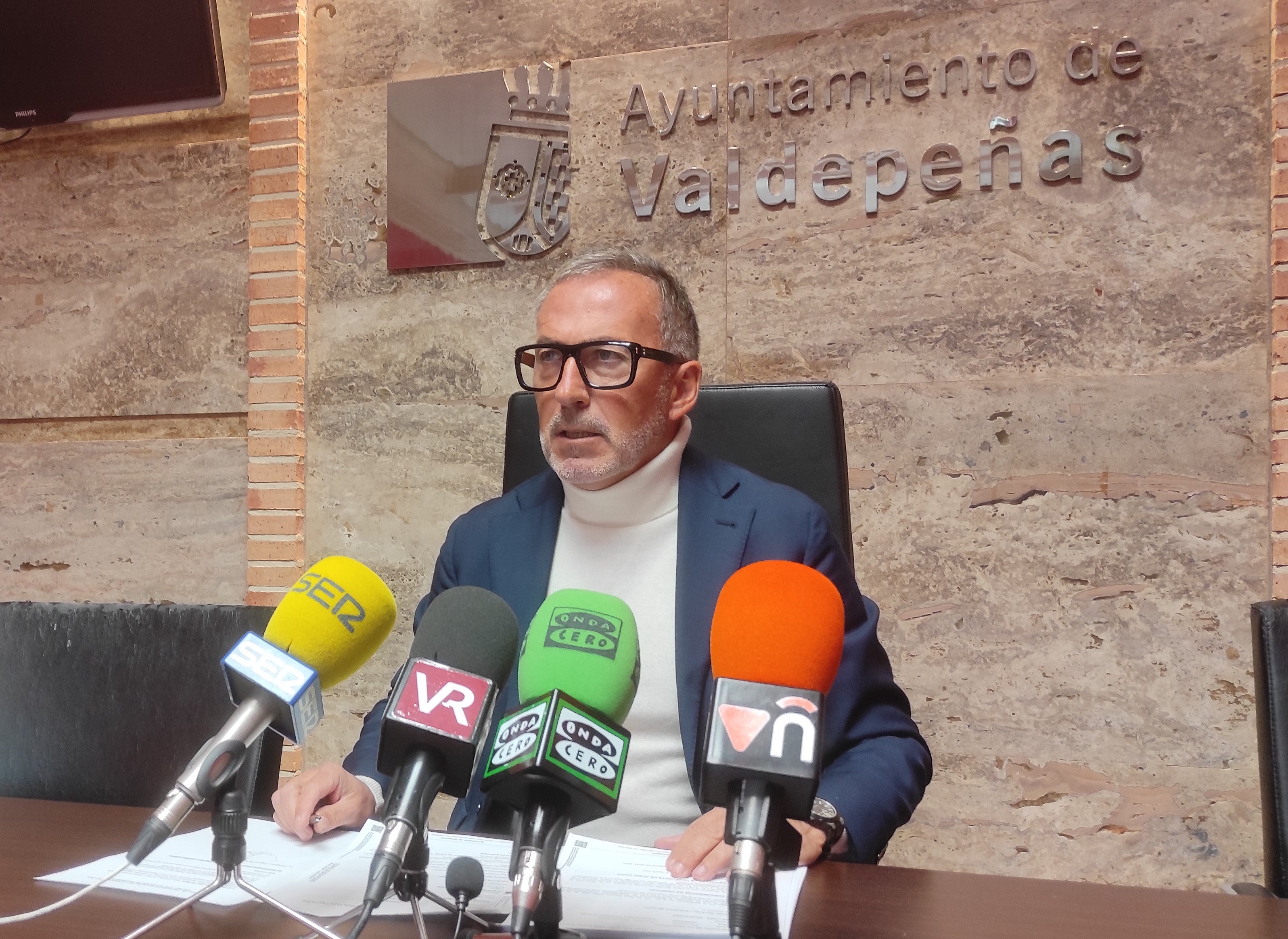 Cándido Simarro solicita pasar de concejal del PP a no adscrito en el Ayuntamiento de Valdepeñas Cándido Simarro solicita pasar de concejal del PP a no adscrito en el Ayuntamiento de Valdepeñas