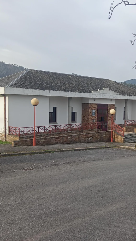 Restablecida la asistencia sanitaria en San Tirso de Abres, los vecinos estarán vigilantes. Restablecida la asistencia sanitaria en San Tirso de Abres, los vecinos estarán vigilantes.