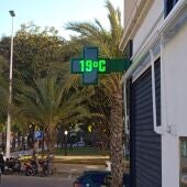 Termómetro en Elche marca 19 grados centígrados. 