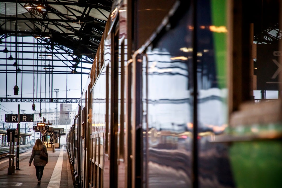 Al menos tres heridos por un ataque con cuchillo en la estación de París-Lyon Al menos tres heridos por un ataque con cuchillo en la estación de París-Lyon