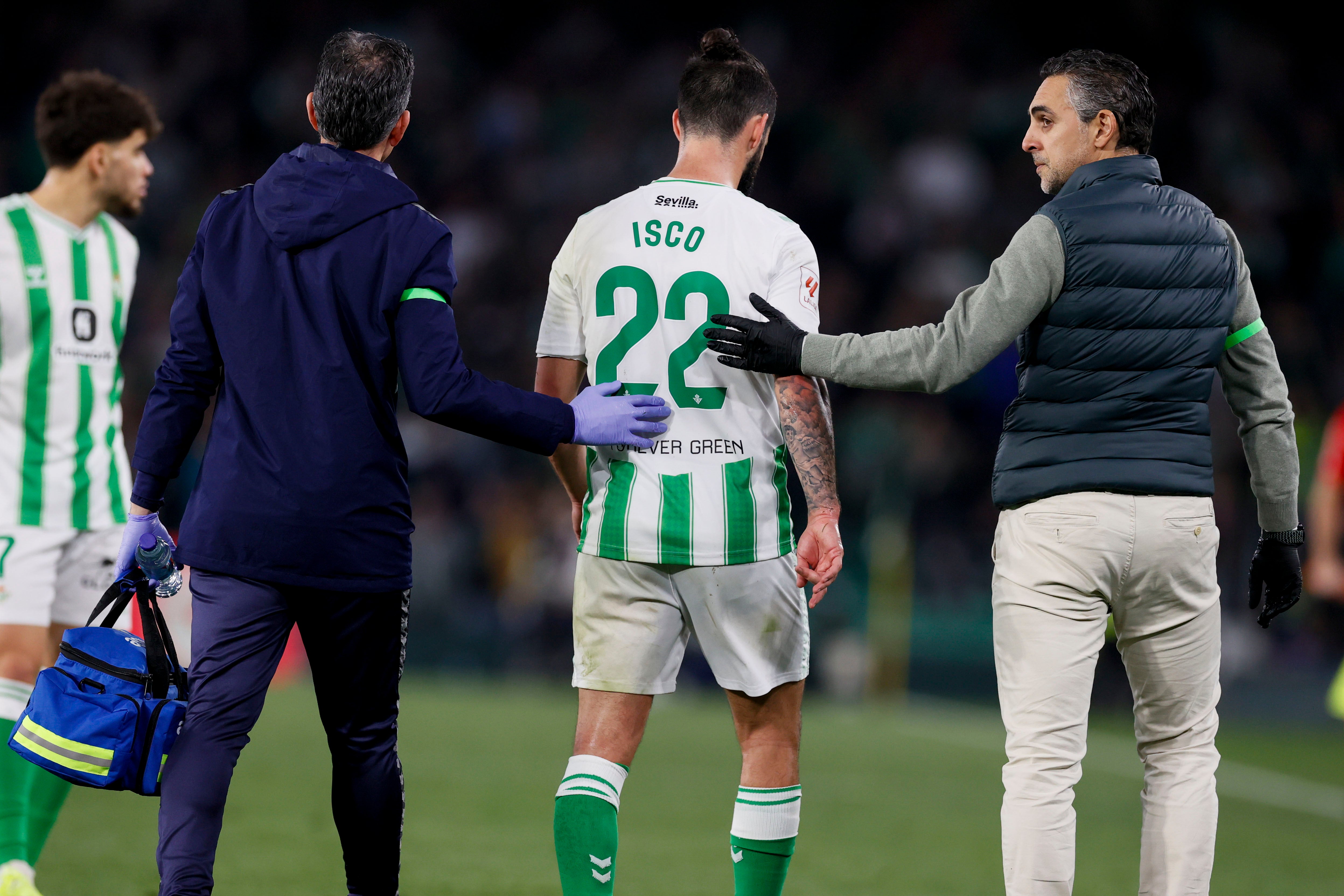 El Betis se topa con un durísimo Getafe y lamenta la lesión de Isco El Betis se topa con un durísimo Getafe y lamenta la lesión de Isco