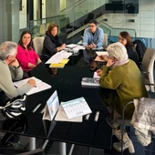 Reunión para detallar el proyecto de absentismo escolar. Reunión para detallar el proyecto de absentismo escolar.