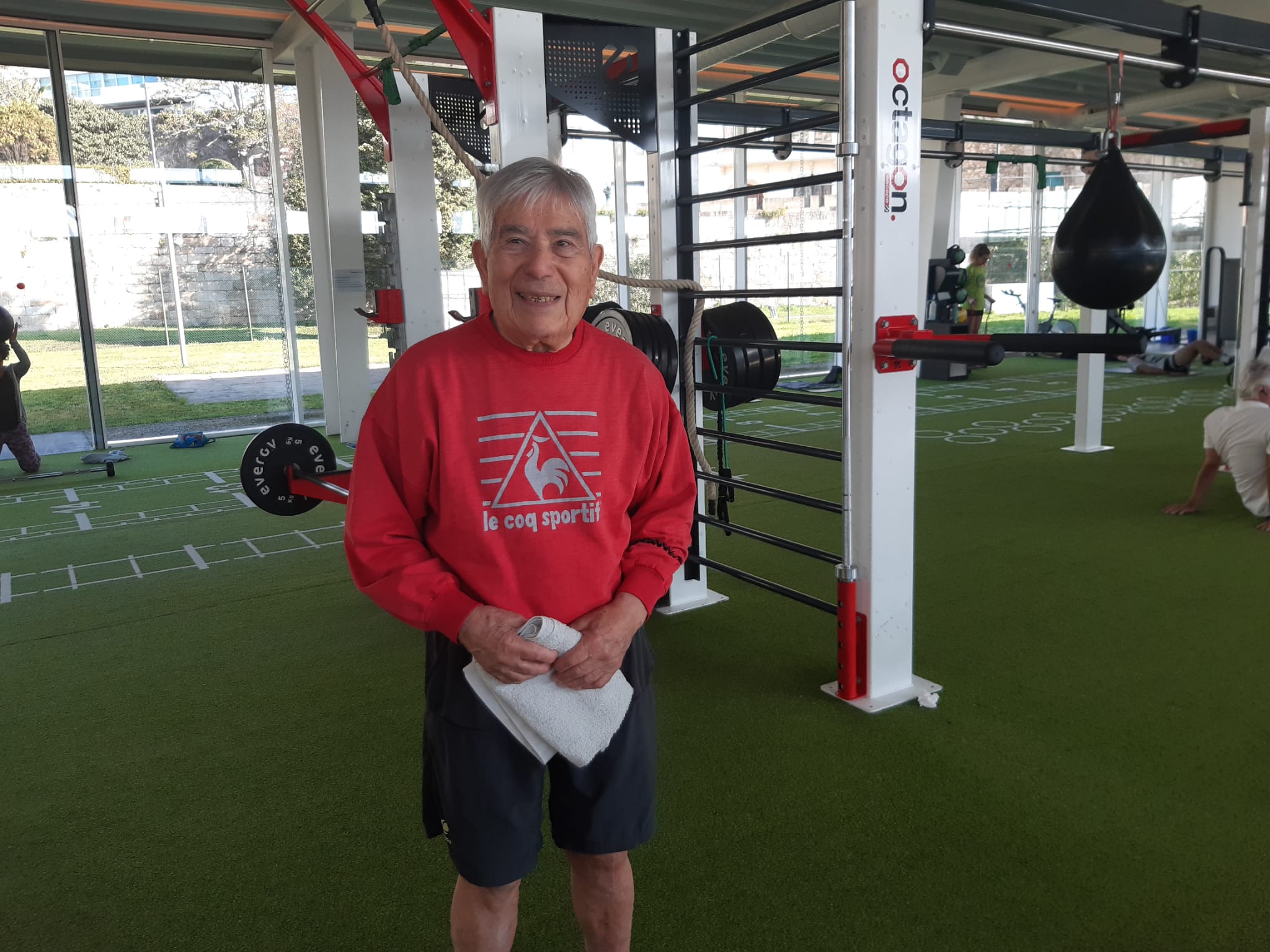 Dagoberto Moll: "Mella y Yeremay lo están haciendo muy bien, pero corren demasiado y se cansan" Dagoberto Moll: "Mella y Yeremay lo están haciendo muy bien, pero corren demasiado y se cansan"