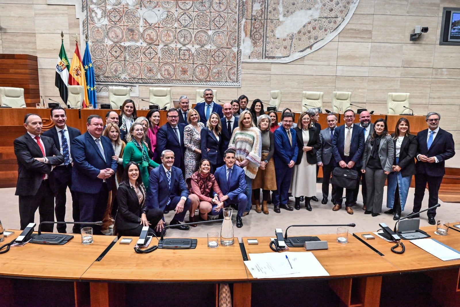 El DOE publica este marte la Ley de Presupuestos extremeños para el 2024, primeros del Gobierno de Coalición PP-Vox El DOE publica este marte la Ley de Presupuestos extremeños para el 2024, primeros del Gobierno de Coalición PP-Vox