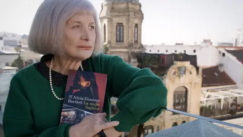 Alicia Giménez Bartlett La mujer fugitiva