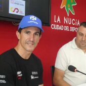 El medallista olímpico Carlos Coloma junto al concejal de deportes de La Nucía Sergio Villalba. 