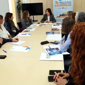 Reunión de Mónica Gómez con asociaciones de Benidorm Reunión de Mónica Gómez con asociaciones de Benidorm