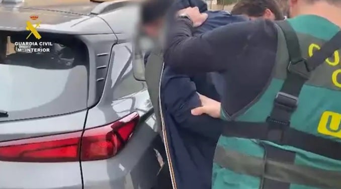 Detenido en Otura uno de los líderes del clan conocido como "la cuarta mafia" de Italia Detenido en Otura uno de los líderes del clan conocido como "la cuarta mafia" de Italia