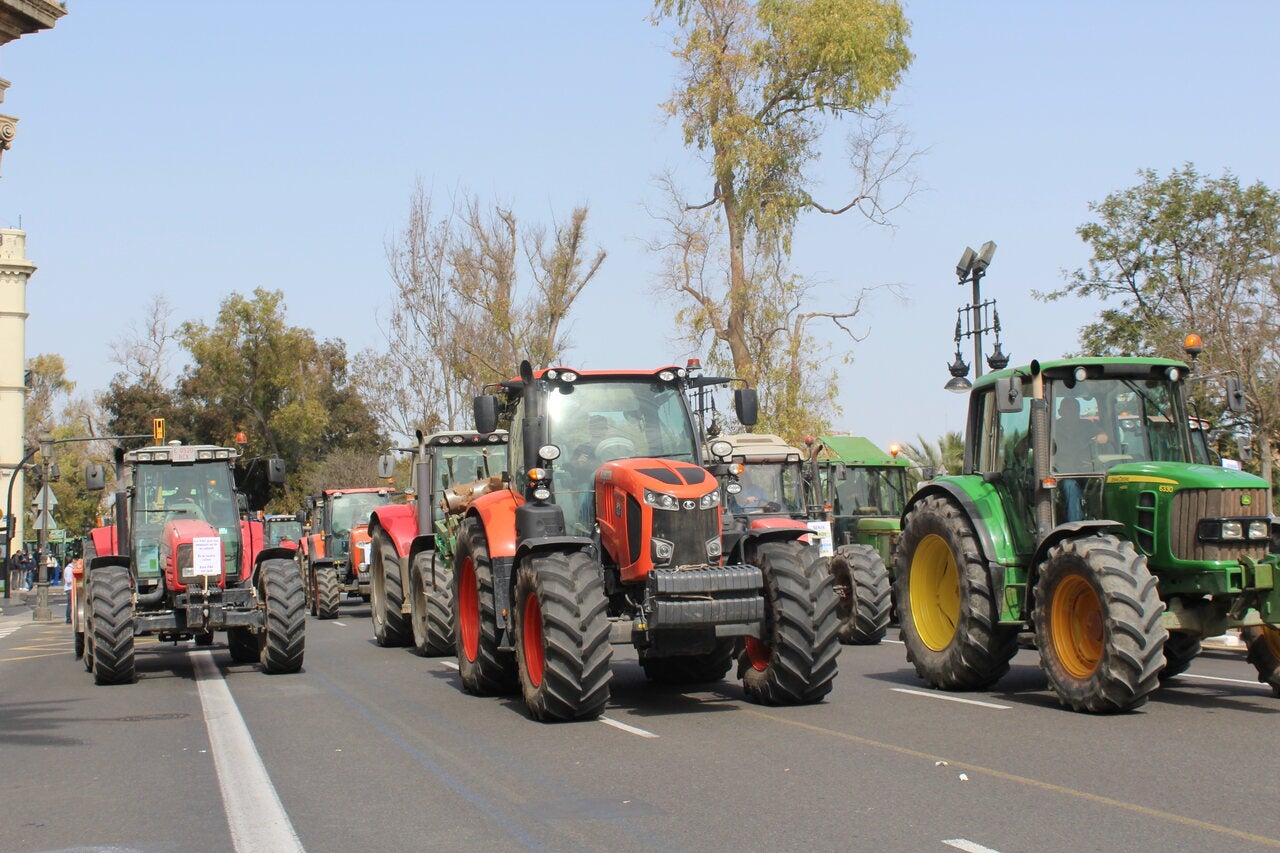 Los agricultores castellonenses se manifestarán este miércoles en el acceso a Port Castelló Los agricultores castellonenses se manifestarán este miércoles en el acceso a Port Castelló