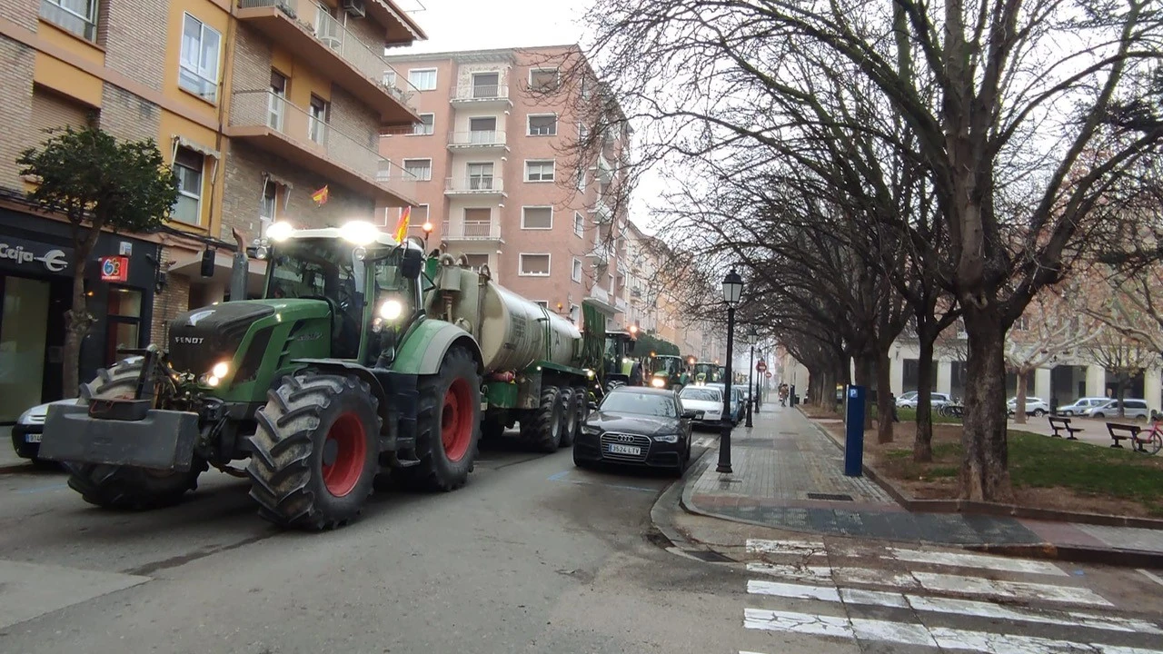Los tractores han colapsado el centro de Huesca Los tractores han colapsado el centro de Huesca