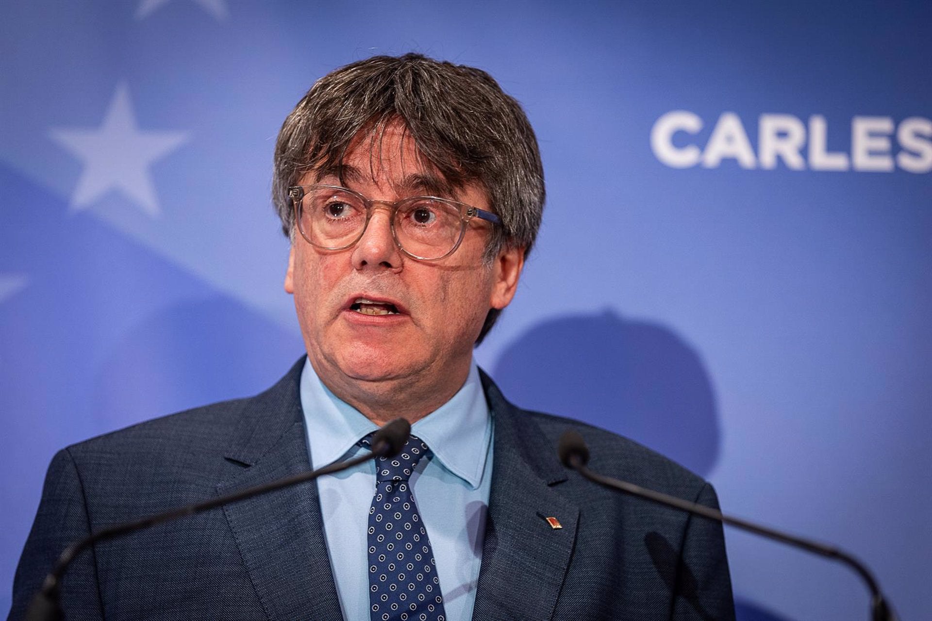 La Eurocámara pide a España investigar los lazos de Puigdemont con Moscú La Eurocámara pide a España investigar los lazos de Puigdemont con Moscú