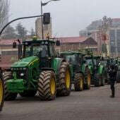 Segunda jornada de protestas del campo con nuevos cortes de carreteras en Extremadura