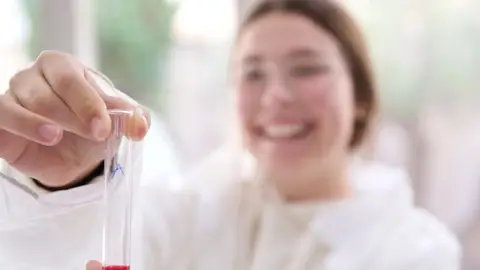 Día internacional de la mujer y la niña en la ciencia Día internacional de la mujer y la niña en la ciencia