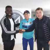 Clyde Essomba firma por el FC Marbellí