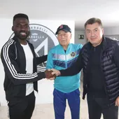 Clyde Essomba firma por el FC Marbellí Clyde Essomba firma por el FC Marbellí