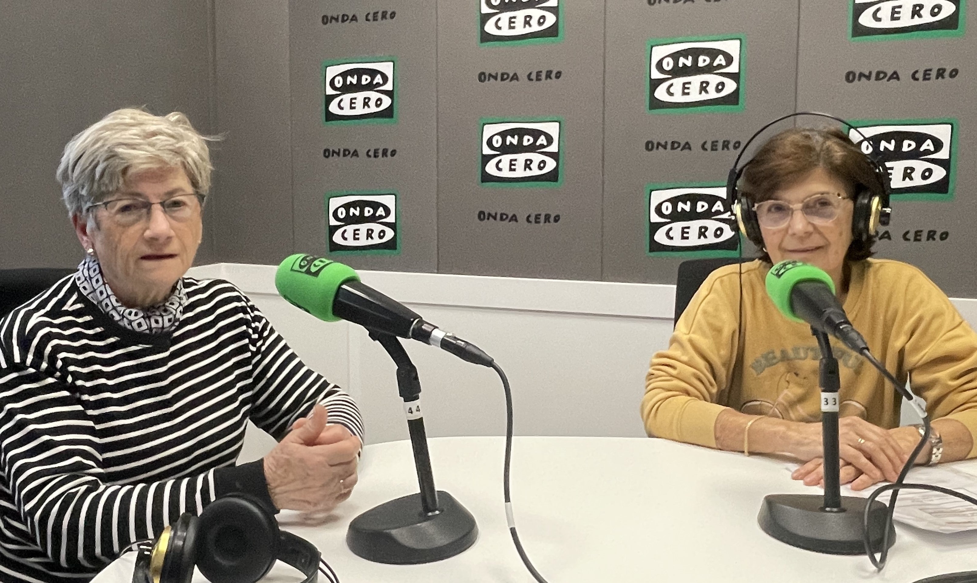 Manos Unidas celebra su tradicional merienda de 'Pa, oli i sal' en la Vila Joiosa Manos Unidas celebra su tradicional merienda de 'Pa, oli i sal' en la Vila Joiosa