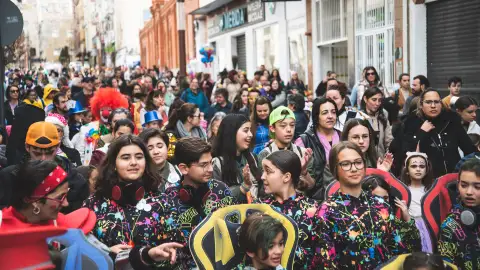 Los desfiles escolares del Carnaval Romano se adelanta a la jornada de mañana jueves por la lluvia Los desfiles escolares del Carnaval Romano se adelanta a la jornada de mañana jueves por la lluvia