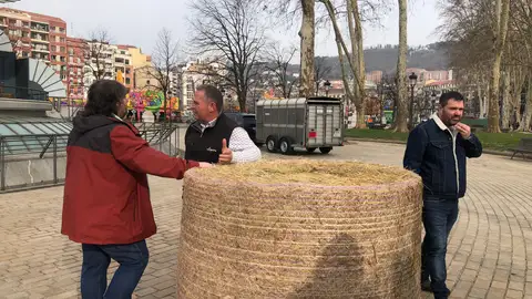 Imagen de la presentación de la tractorada Imagen de la presentación de la tractorada