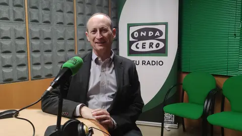 Víctor González, director de la Uned Pontevedra Más de Uno Pontevedra