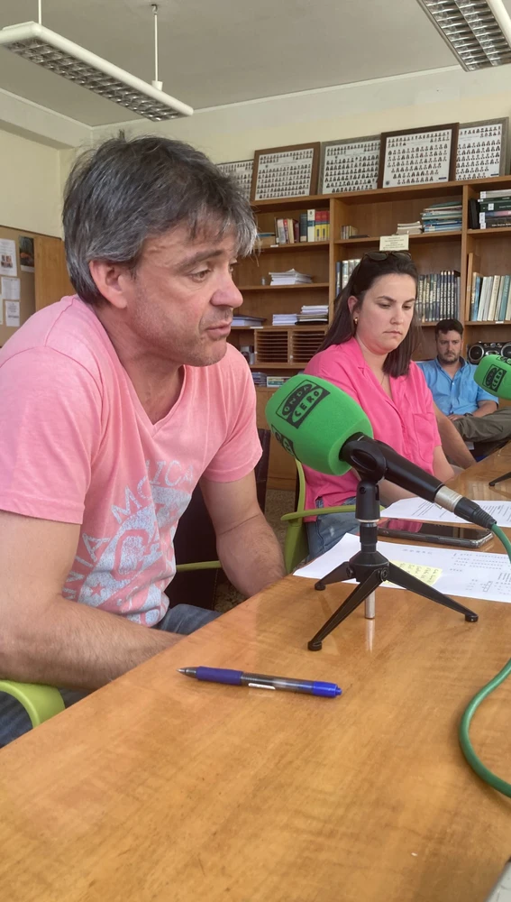 Director IES Luarca partidario de conseguir una forma unificada para EBAU. Director IES Luarca partidario de conseguir una forma unificada para EBAU.
