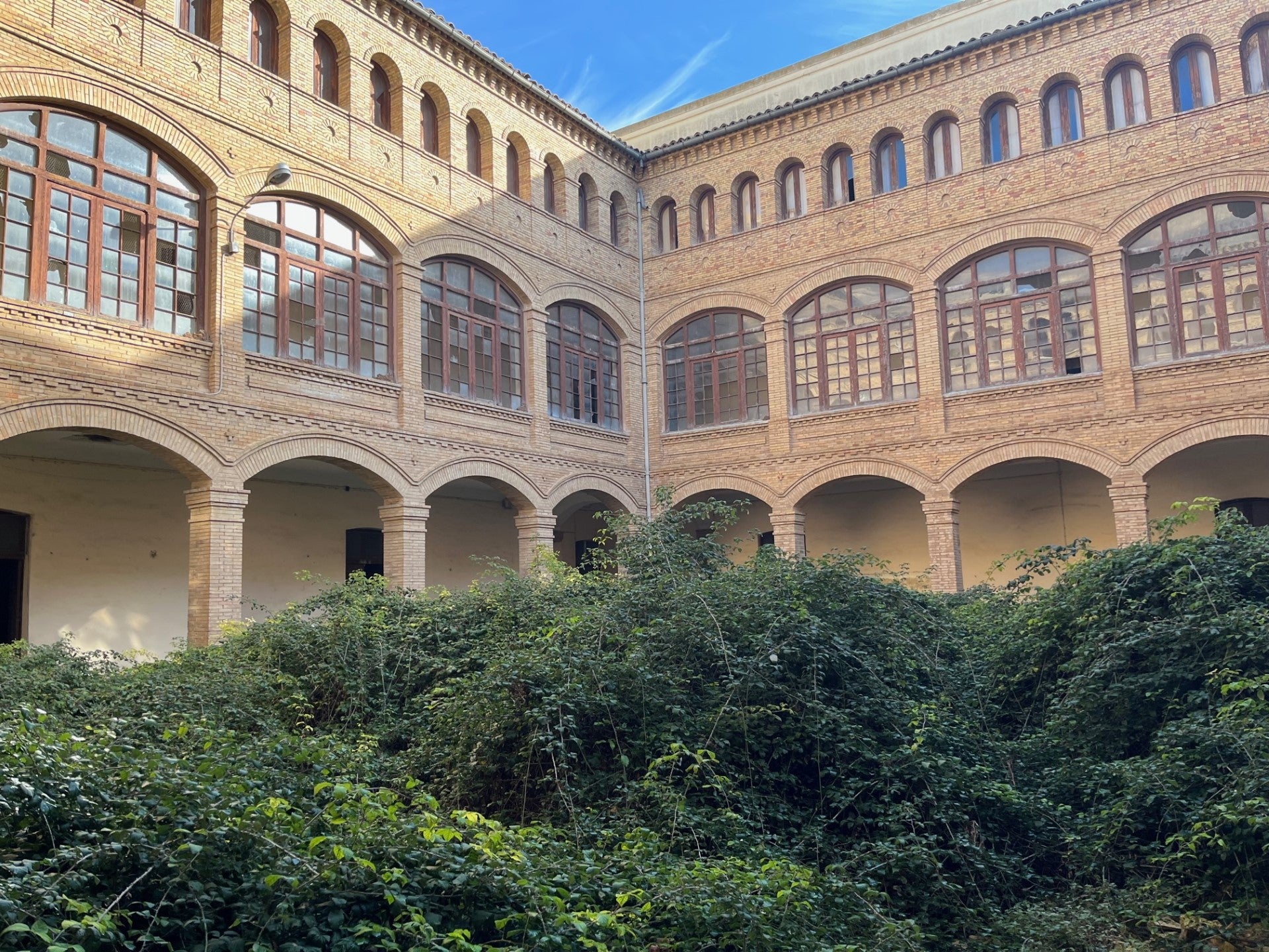 La alcaldesa de Huesca aboga por "repensar" el futuro del Seminario La alcaldesa de Huesca aboga por "repensar" el futuro del Seminario