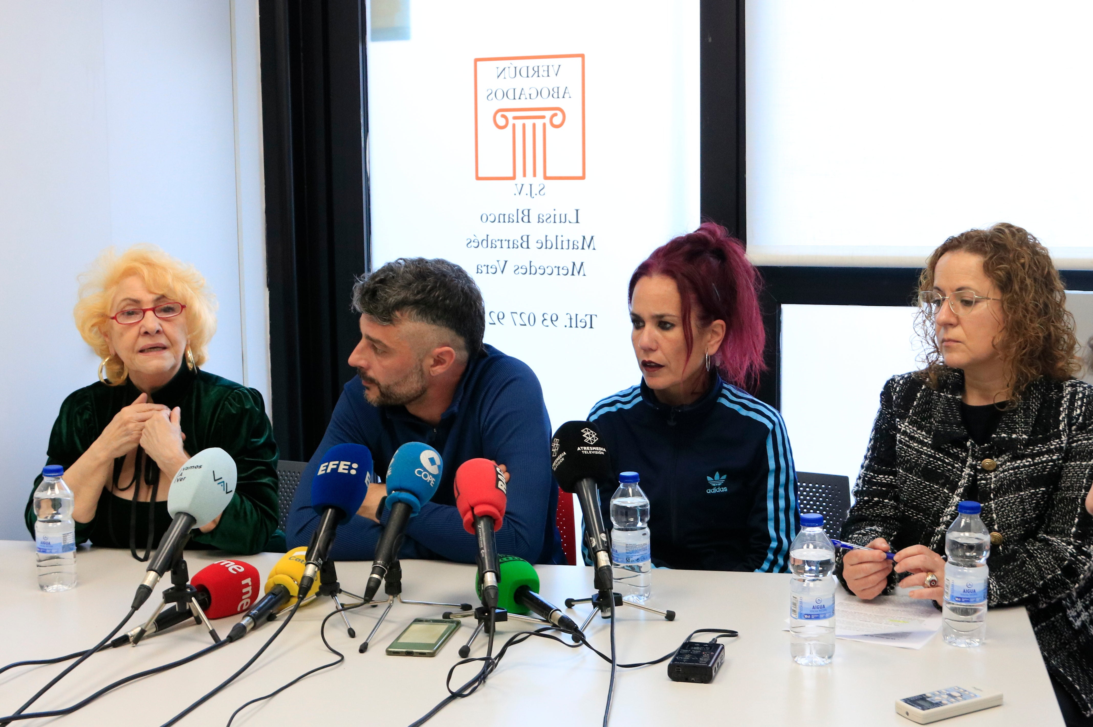 El CatSalut indemnitza amb 1,5 milions d'euros els pares d'un nen que va quedar paraplègic arran d'una cirurgia menor El CatSalut indemnitza amb 1,5 milions d'euros els pares d'un nen que va quedar paraplègic arran d'una cirurgia menor