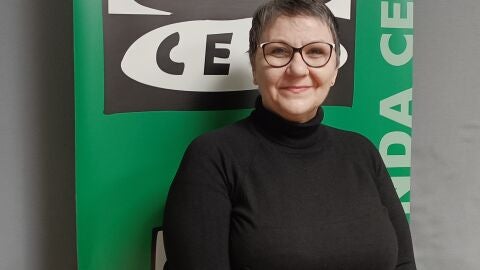 Elisabeta Botan, coordinadora del ciclo po&eacute;tico Fronteras L&iacute;ricas