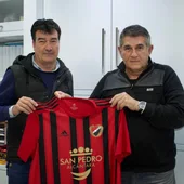 Rafael Escobar, entrenador de la UD San Pedro Rafael Escobar, entrenador de la UD San Pedro