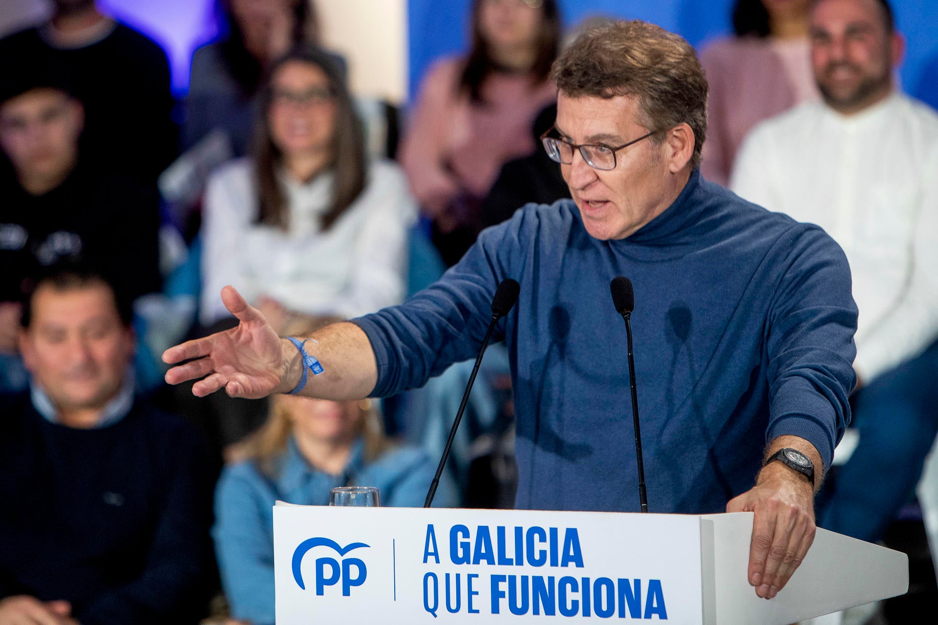 Feijóo señala que la resolución de la Eurocámara confirma que el Gobierno "blanquea a Puigdeont" Feijóo señala que la resolución de la Eurocámara confirma que el Gobierno "blanquea a Puigdeont"