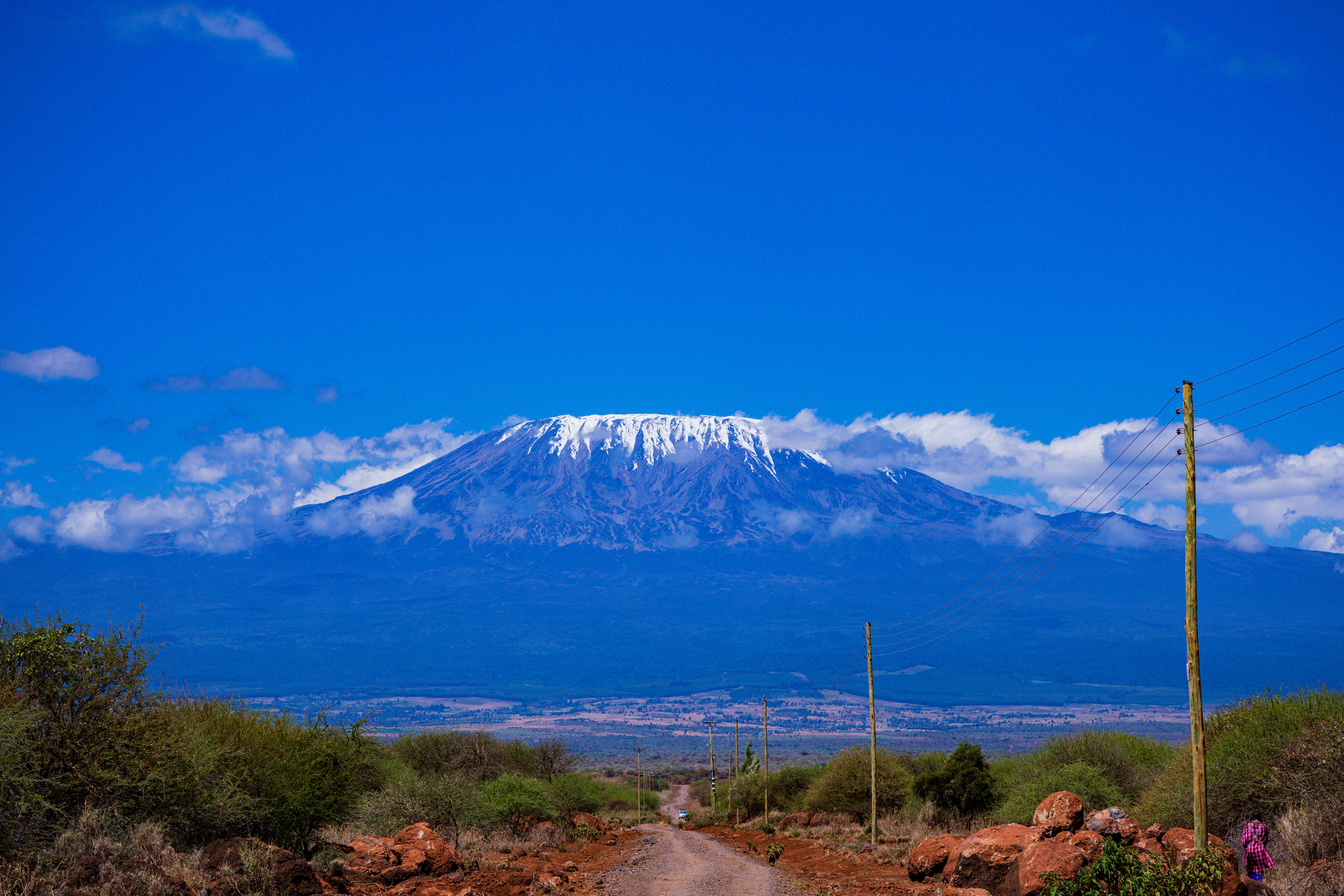 Subir el Kilimanjaro tras superar un cáncer: "El ejercicio físico es fundamental para minimizar las secuelas" Subir el Kilimanjaro tras superar un cáncer: "El ejercicio físico es fundamental para minimizar las secuelas"