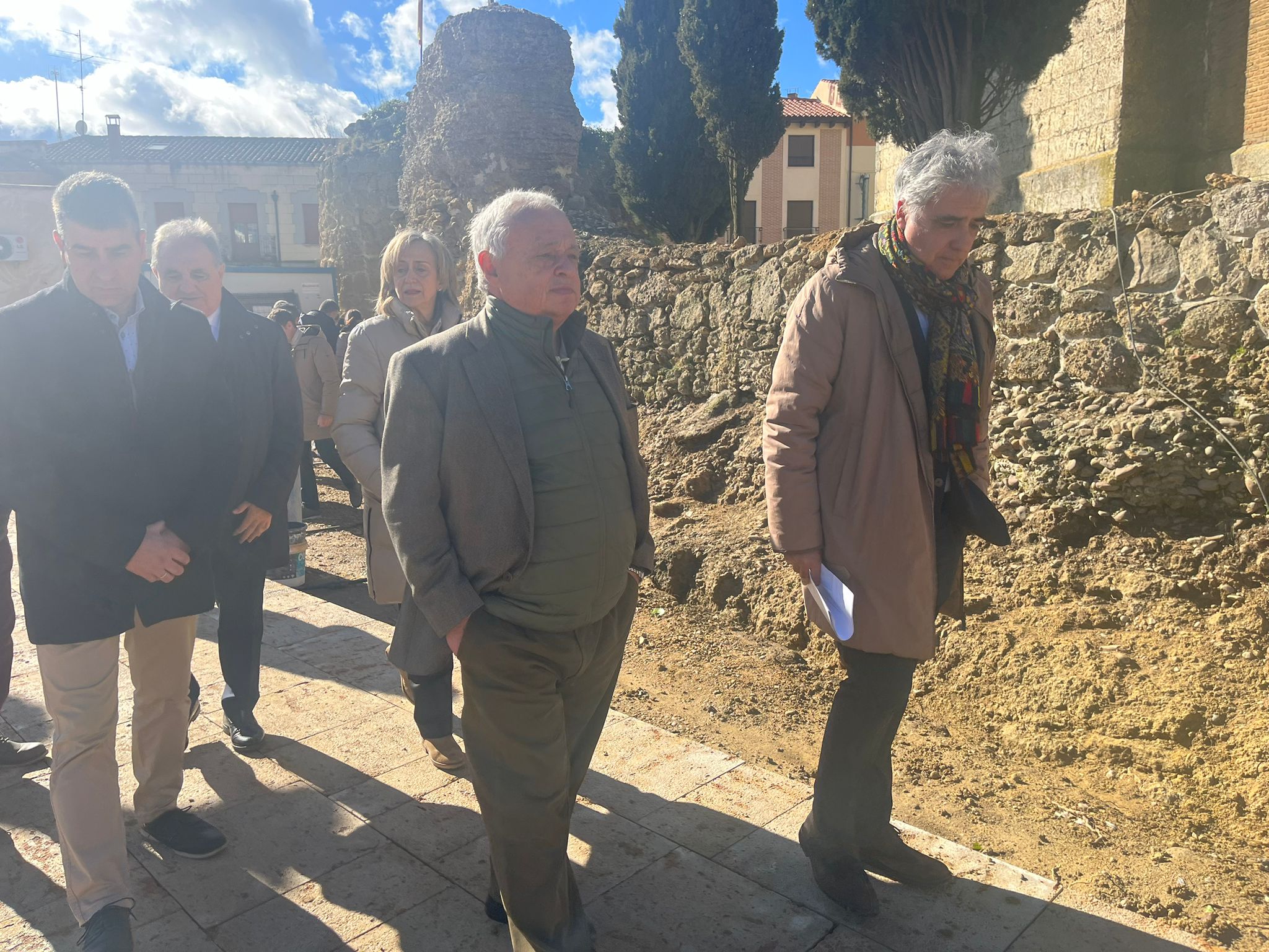 La Junta invierte más de 1,2 millones de euros en las provincias de Palencia y León para conservar el legado monumental de Carrión de los Condes y Sahagún La Junta invierte más de 1,2 millones de euros en las provincias de Palencia y León para conservar el legado monumental de Carrión de los Condes y Sahagún