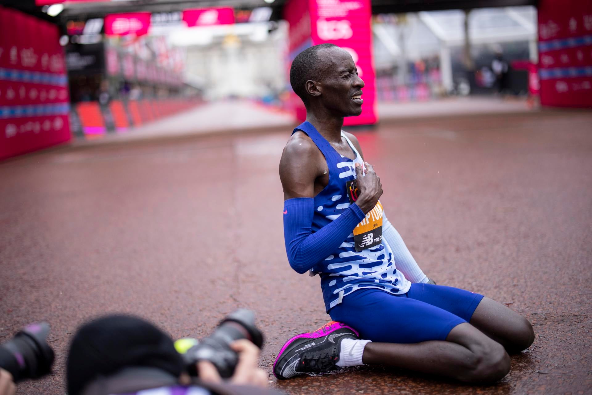 Muere Kelvin Kiptum, plusmarquista mundial de maratón, en un accidente de tráfico Muere Kelvin Kiptum, plusmarquista mundial de maratón, en un accidente de tráfico