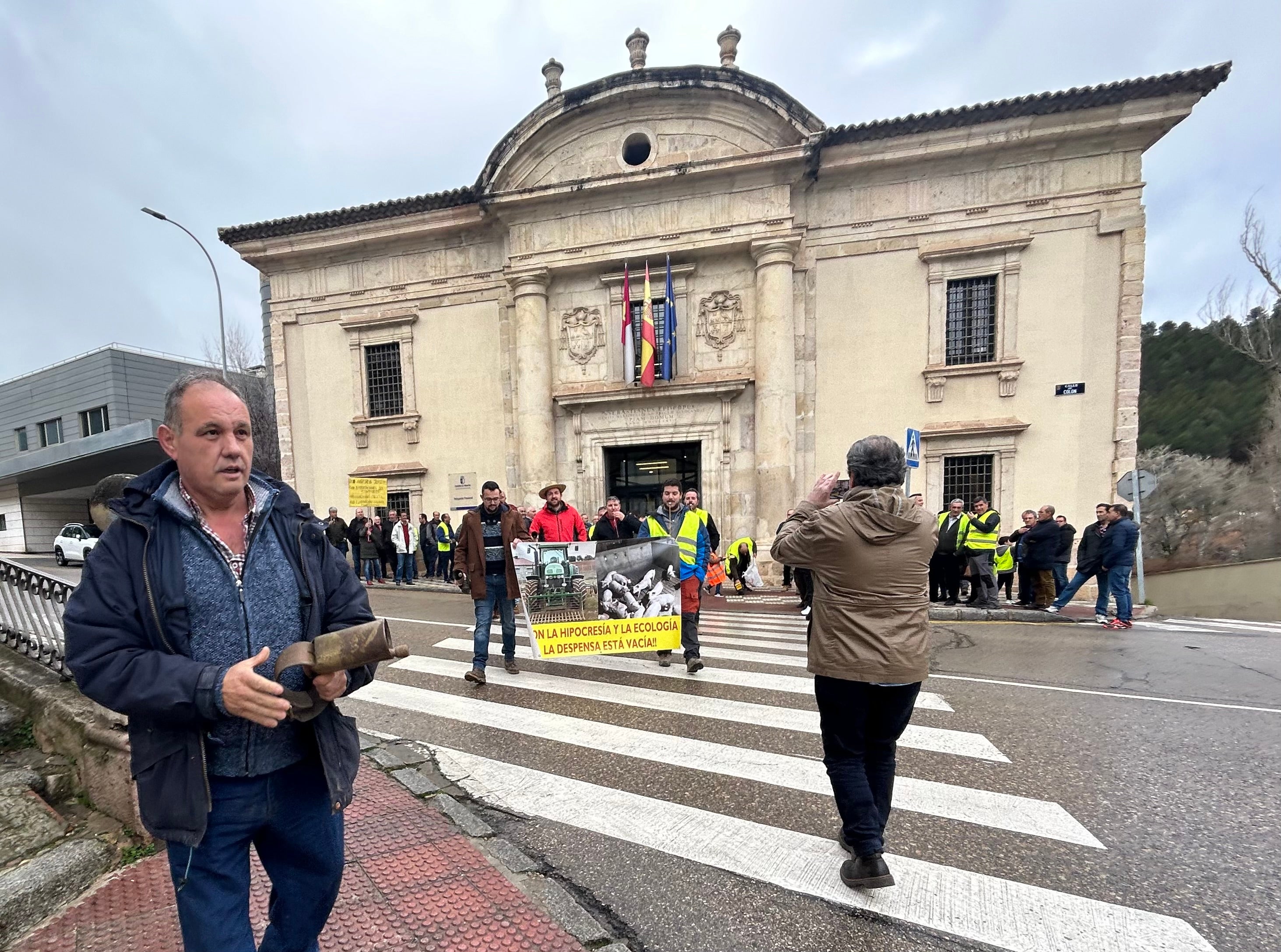 Los agricultores y ganaderos de Cuenca mantienen las movilizaciones Los agricultores y ganaderos de Cuenca mantienen las movilizaciones