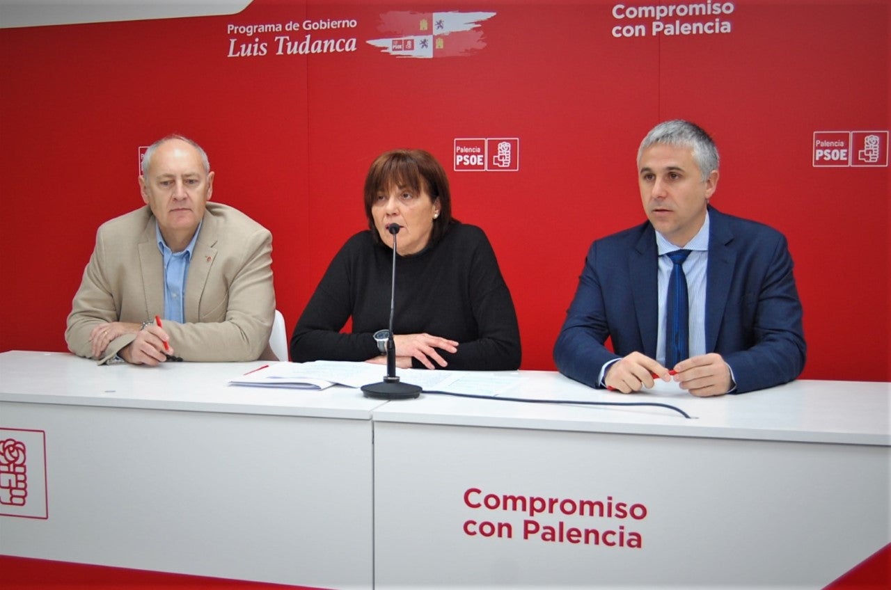 El PSOE pide a la Junta la ampliación de plazas para prácticas en el Grado Superior de Radioterapia y Dosimetría El PSOE pide a la Junta la ampliación de plazas para prácticas en el Grado Superior de Radioterapia y Dosimetría