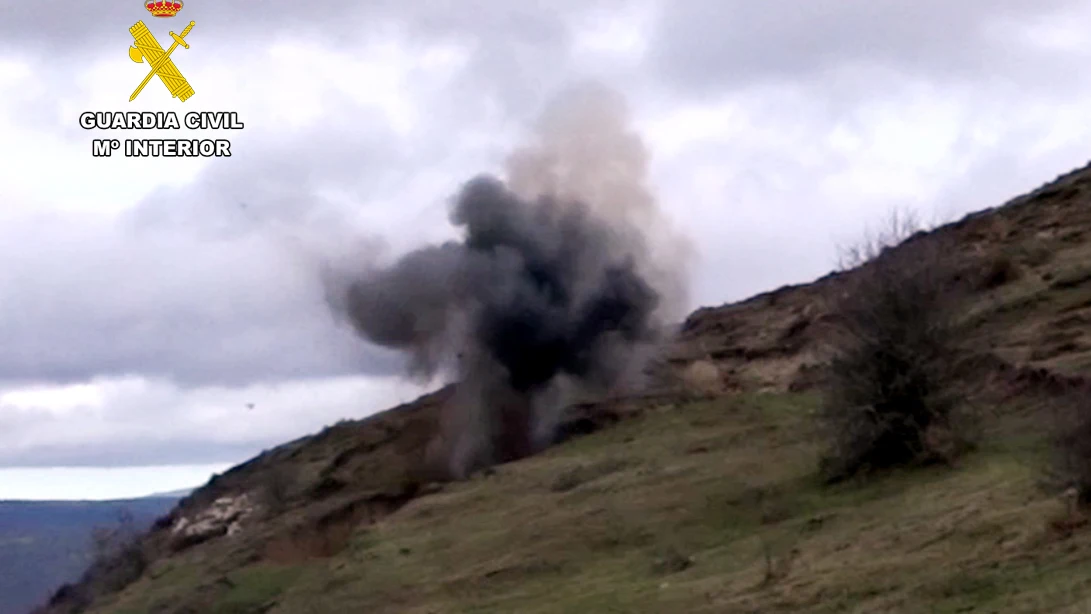 Destruido proyectil de la Guerra Civil en Valderredible