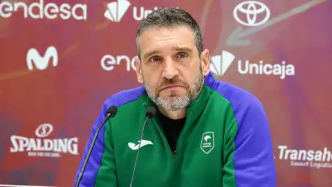 Ibon Navarro en rueda de prensa Ibon Navarro en rueda de prensa