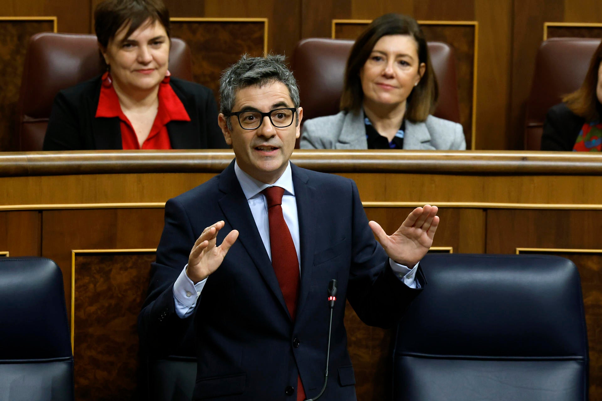 Félix Bolaños responderá hoy en el Congreso sobre el Poder Judicial, el Parlament catalán y la corrupción Félix Bolaños responderá hoy en el Congreso sobre el Poder Judicial, el Parlament catalán y la corrupción