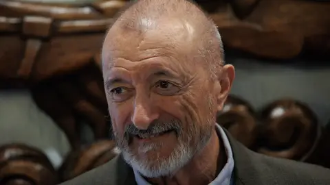 El escritor, Arturo Pérez Reverte, durante un encuentro de prensa para hablar del nuevo libro de Úbeda ‘Nido de Piratas’, en Posada de la Villa. El escritor, Arturo Pérez Reverte, durante un encuentro de prensa para hablar del nuevo libro de Úbeda ‘Nido de Piratas’, en Posada de la Villa.