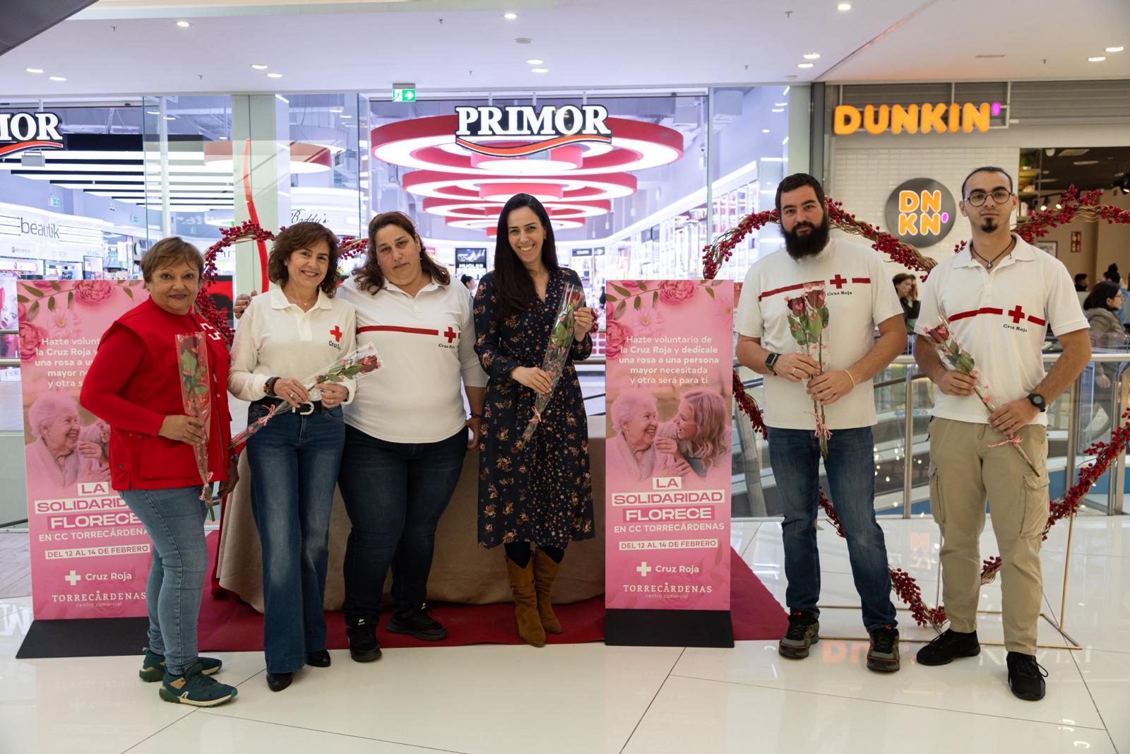 Cruz Roja y el Centro Comercial Torrecárdenas se unen para luchar contra la soledad no deseada Cruz Roja y el Centro Comercial Torrecárdenas se unen para luchar contra la soledad no deseada