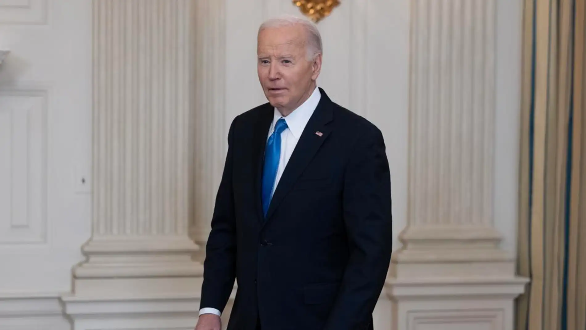 Biden invoca a actuar contra la violencia armada tras el tiroteo en el desfile de la Super Bowl