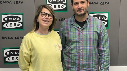 Jordi Verd&uacute; y Ainoa LLoret en nuestra secci&oacute;n 'Namast&eacute;' nos explican la importancia de las farmacias como agentes de salud.