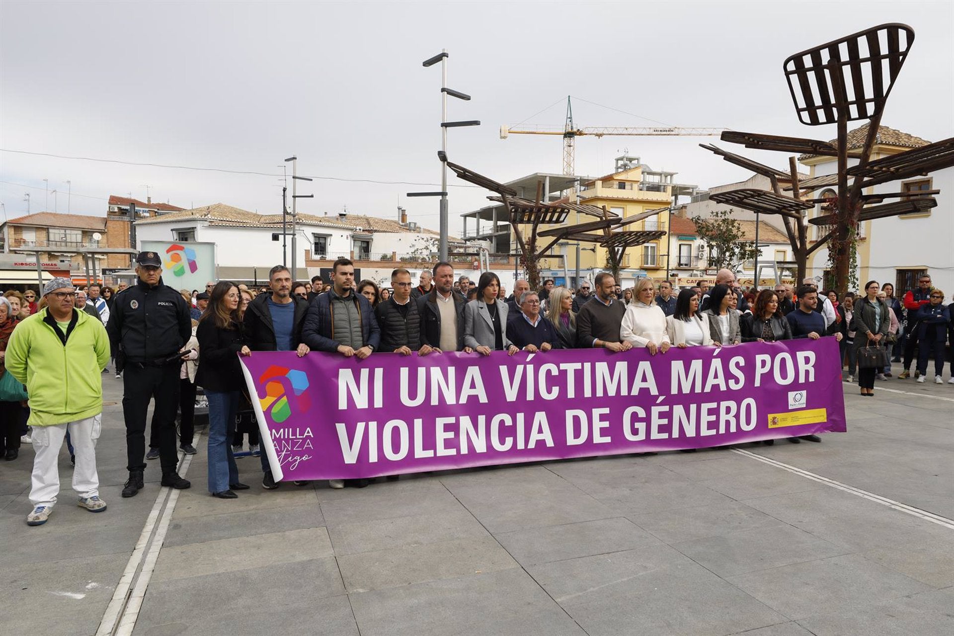 Elisa, la mujer apuñalada por su expareja, recibe el alta tras más de tres meses en el hospital Elisa, la mujer apuñalada por su expareja, recibe el alta tras más de tres meses en el hospital