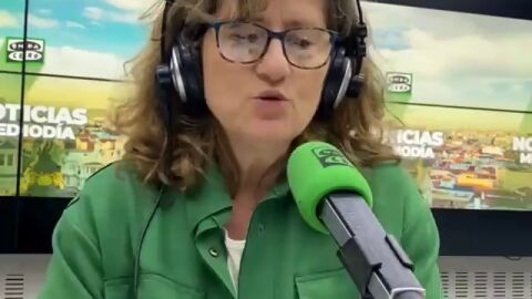 Elena Gijón: "Si Planas se hubiera reunido antes con los agricultores, nos hubiéramos evitado cortes de carreteras, incidentes..."
