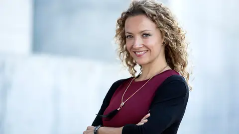 Ana Sierra Ana Sierra