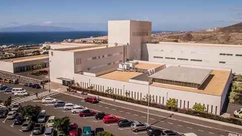 Hospital de El Mojón, en el sur de Tenerife Hospital de El Mojón, en el sur de Tenerife