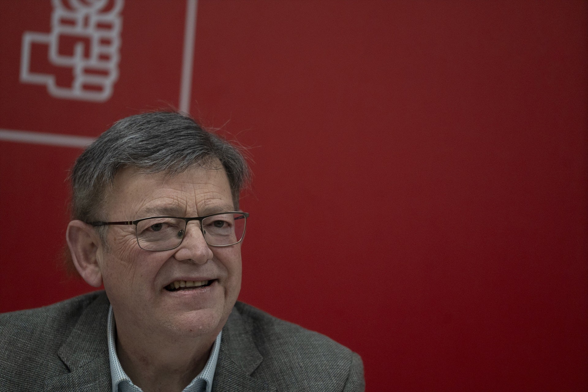 Ximo Puig renuncia a su acta de senador para ser nombrado embajador ante la OCDE Ximo Puig renuncia a su acta de senador para ser nombrado embajador ante la OCDE